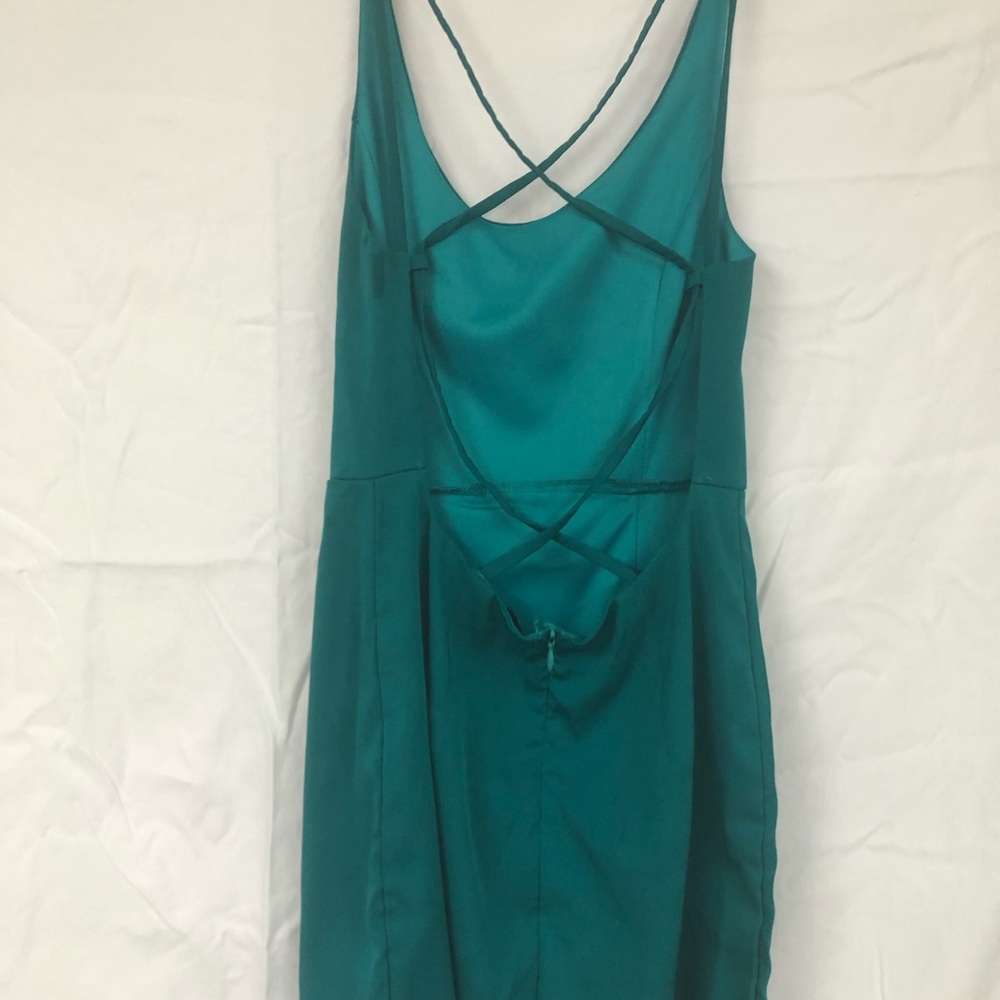 Dress - Picture 2 of 2